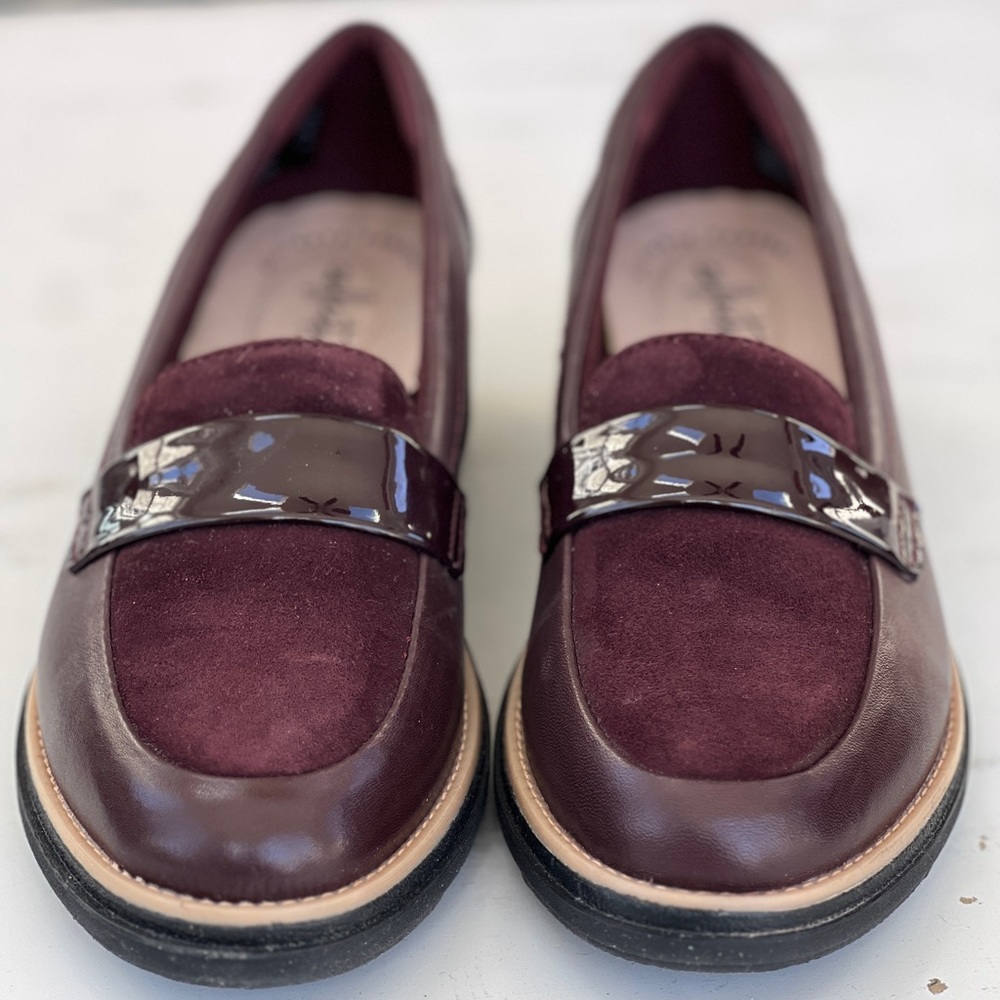 Clark Collection Loafers NEW. burgundy women’s 6.5